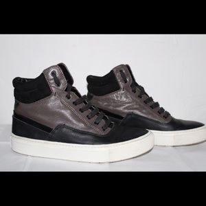 Vince Leather High top sneakers